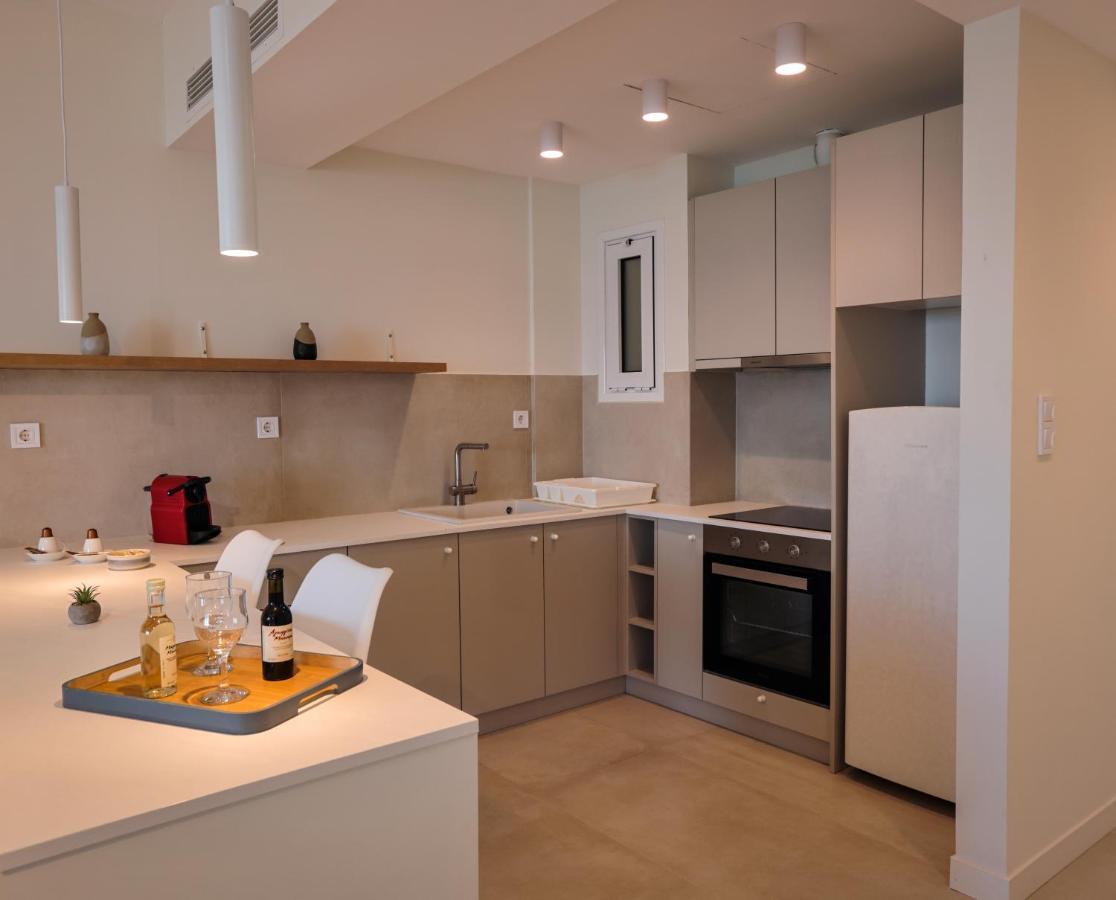 La Mer Bleue Beachfront Boutique Apartments Vrahati Dış mekan fotoğraf