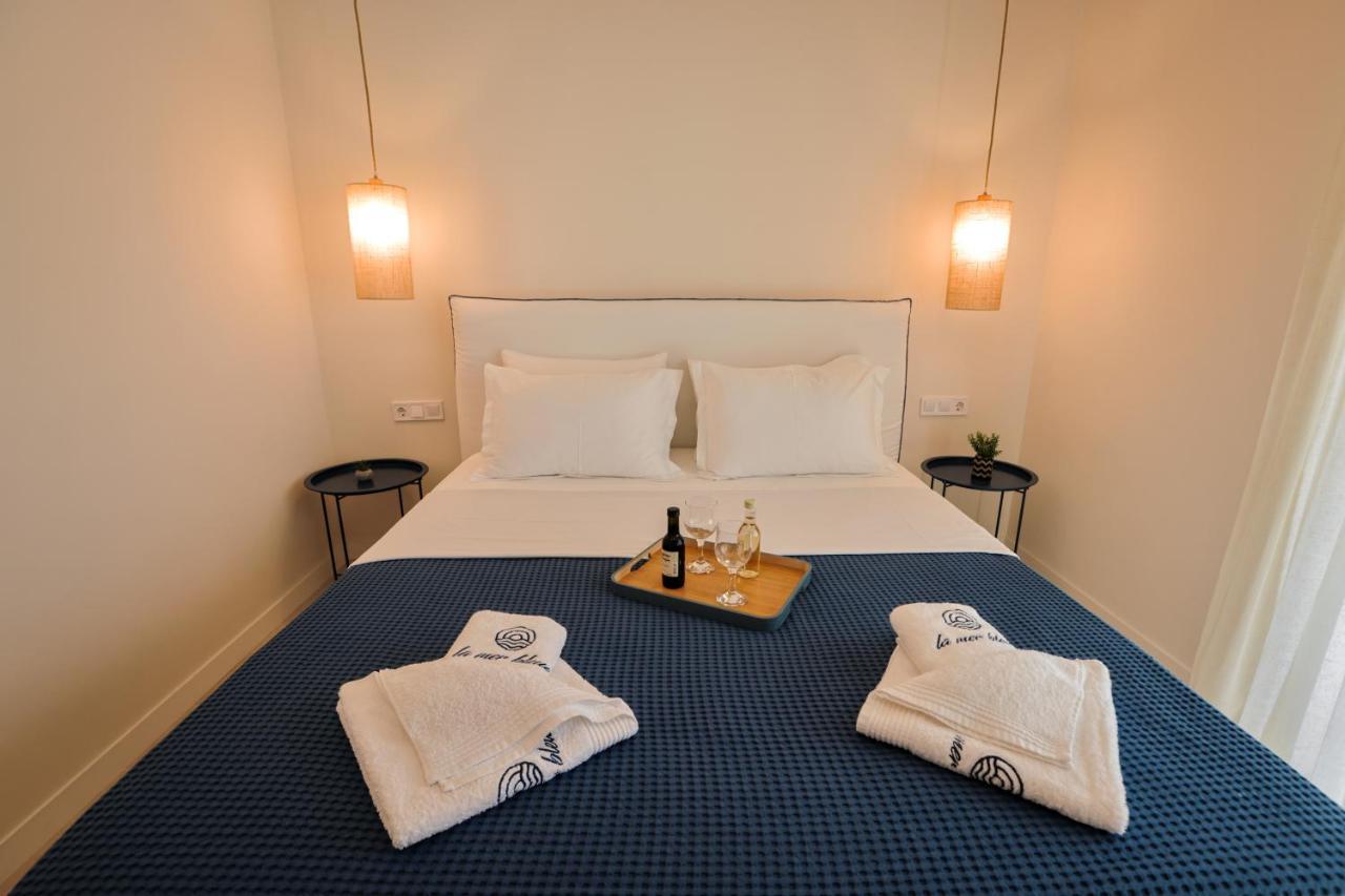 La Mer Bleue Beachfront Boutique Apartments Vrahati Dış mekan fotoğraf